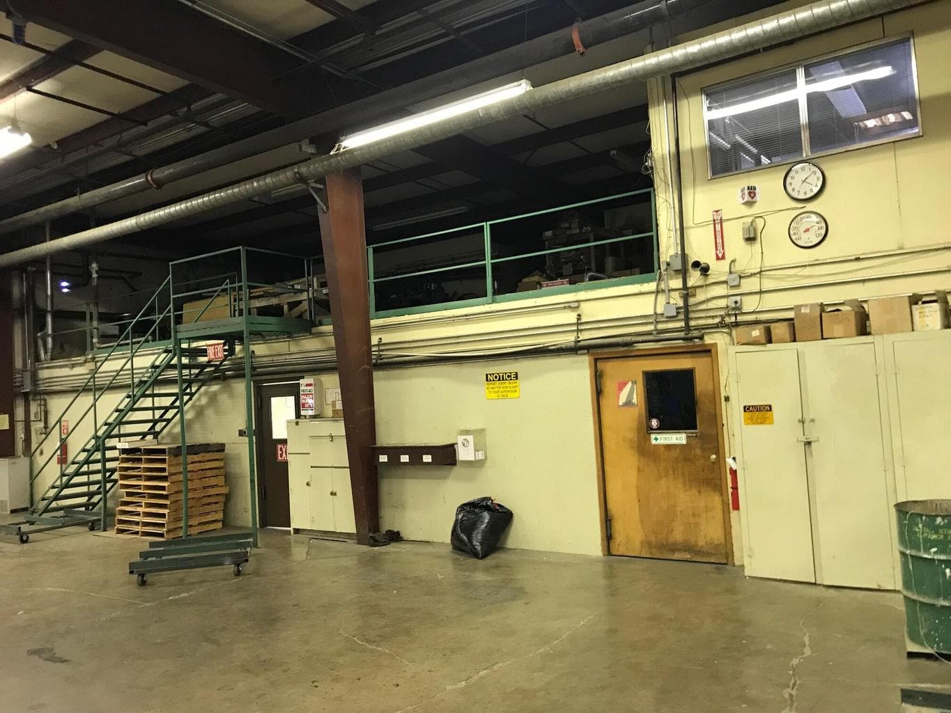 Photo of 2350 Avenue F 4 of 9