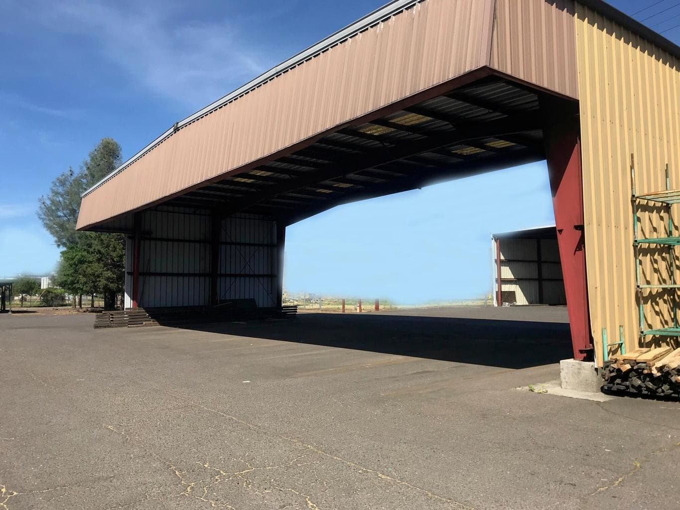 Photo of 2350 Avenue F 3 of 11