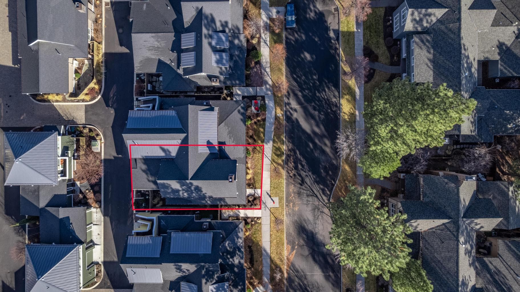 Photo of 1649 NW William Clark Street 29 of 31
