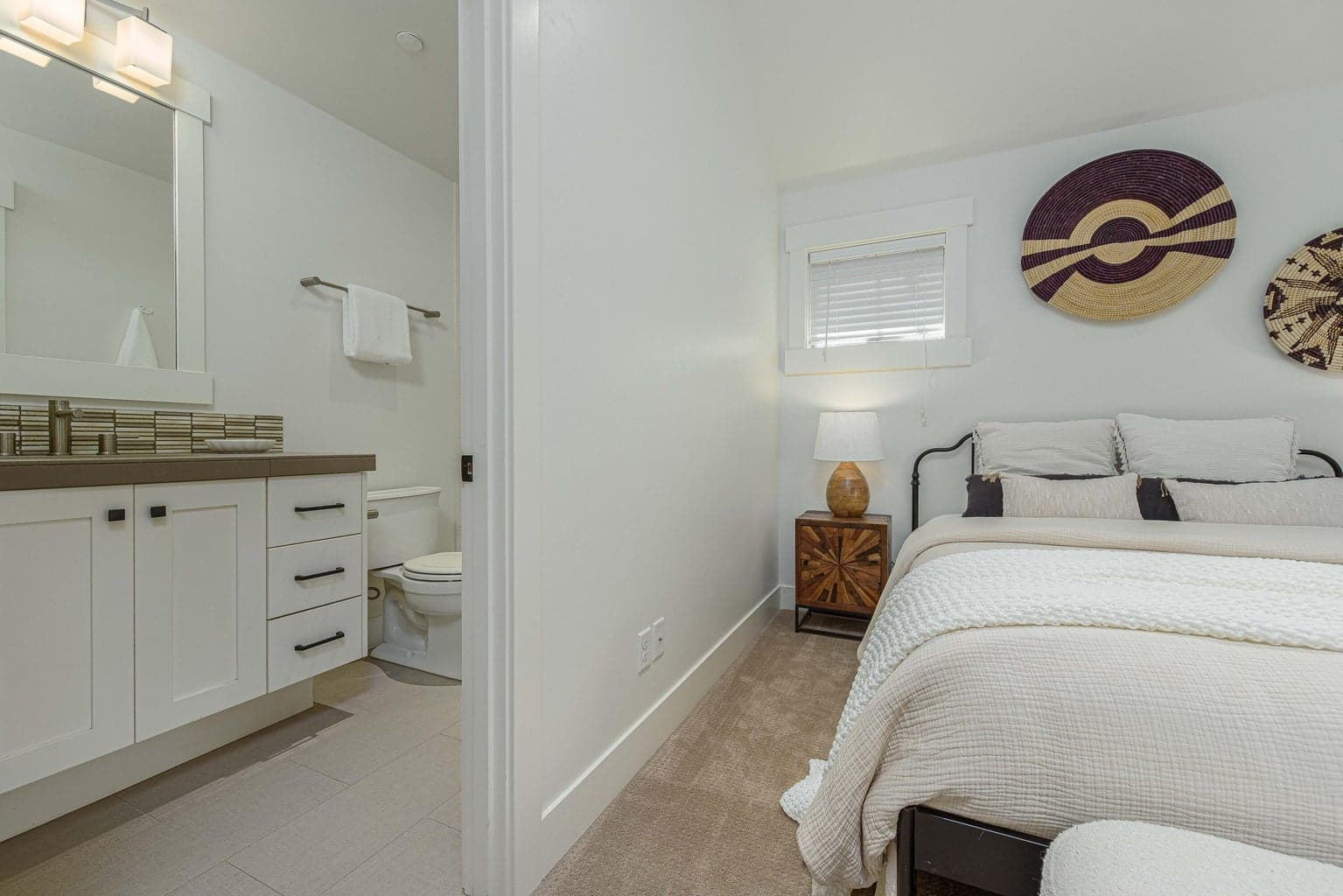 Photo of 1649 NW William Clark Street 23 of 31