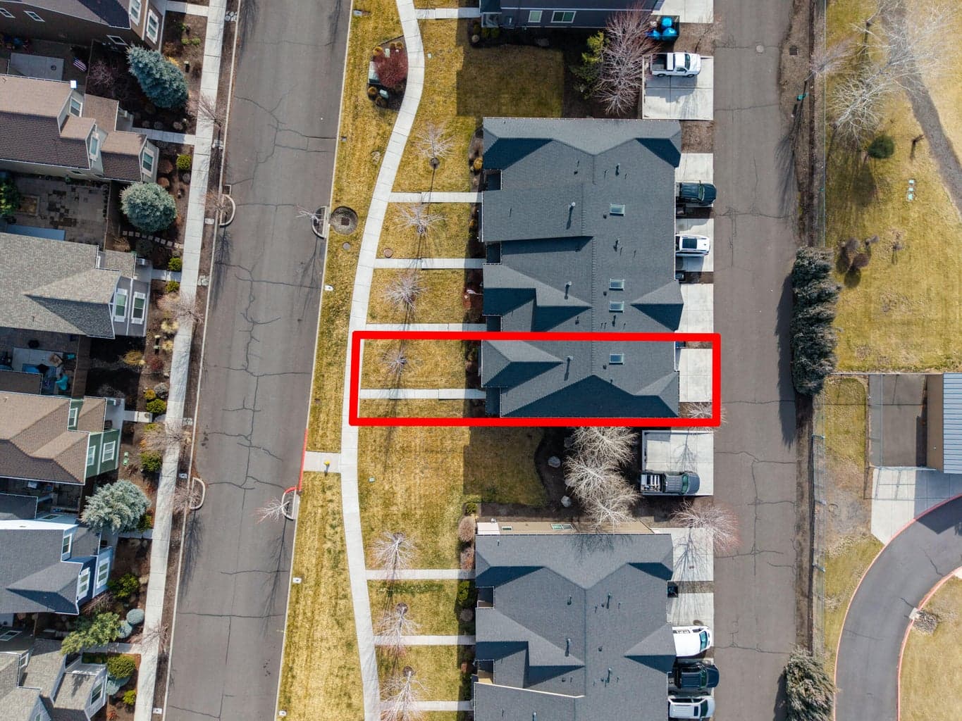 Photo of 3365 SW 28th Street 38 of 38