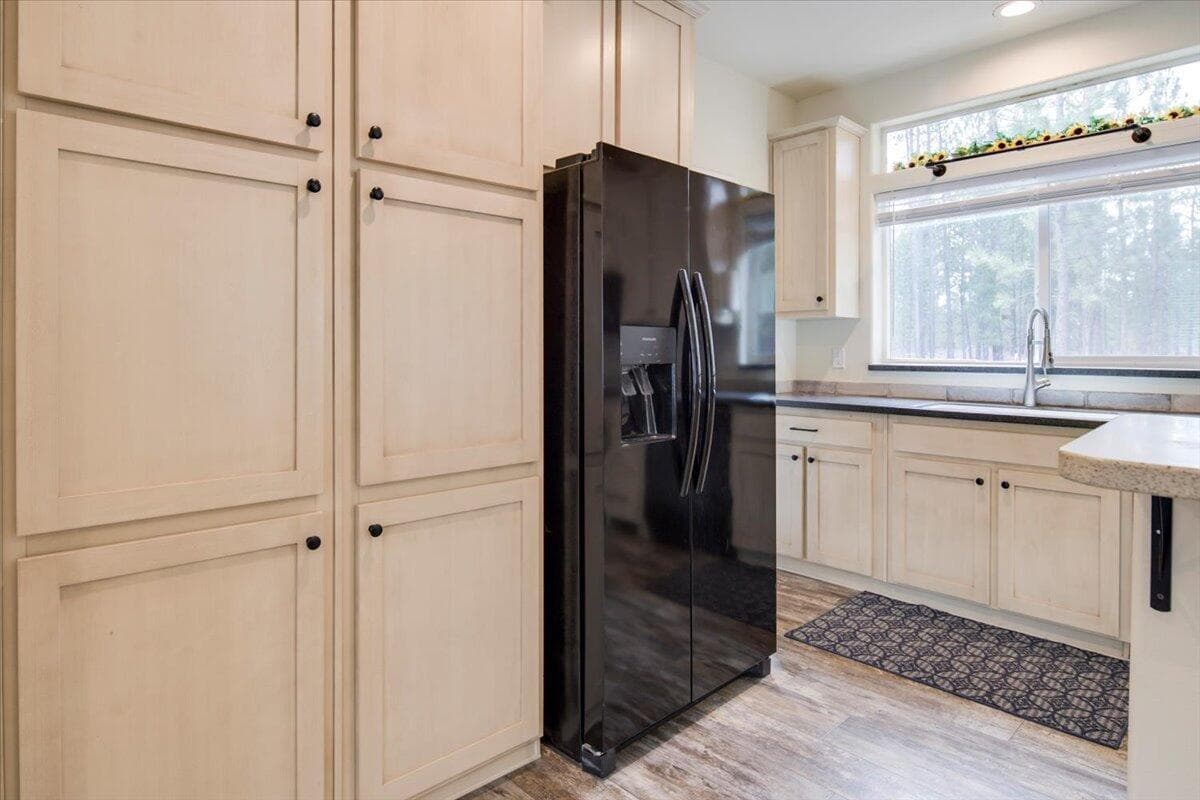 Built-in soft close pantry