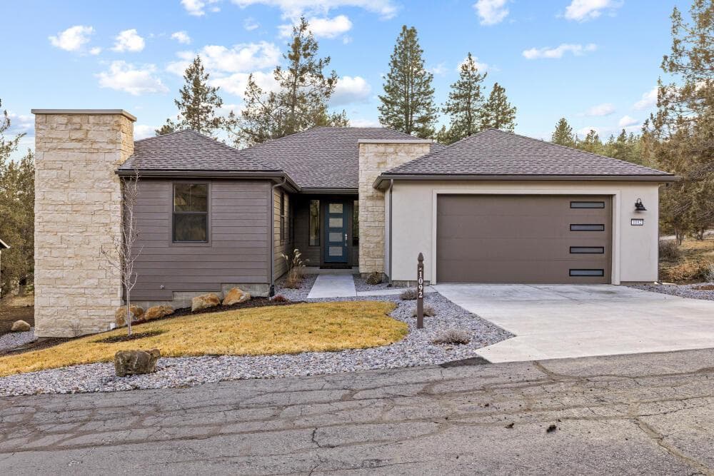 1092 Timber Ridge