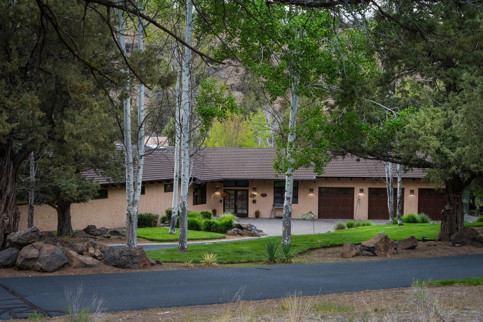 Photo of 8050 NW Grubstake Way 8 of 48