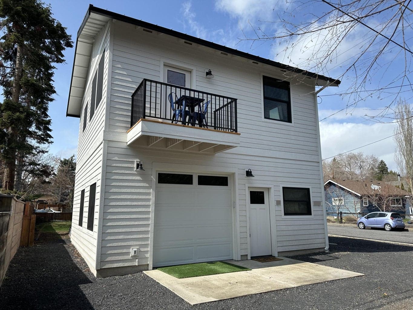 Photo of 852 NW Columbia Street 46 of 46