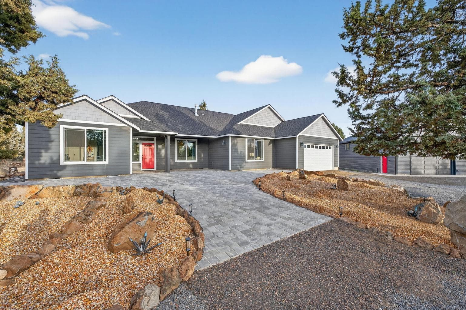 Expansive Paver Entry