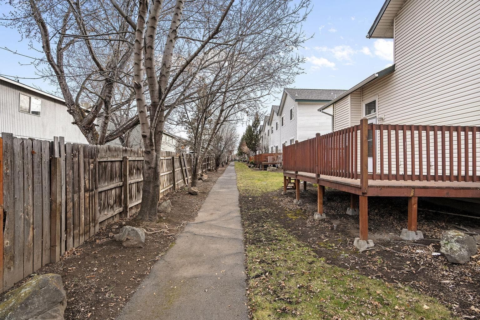 Photo of 438 NW 19th Street 23 of 29