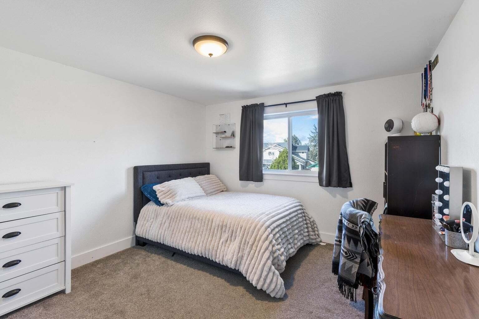 Photo of 2146 NW 22nd Street 16 of 23