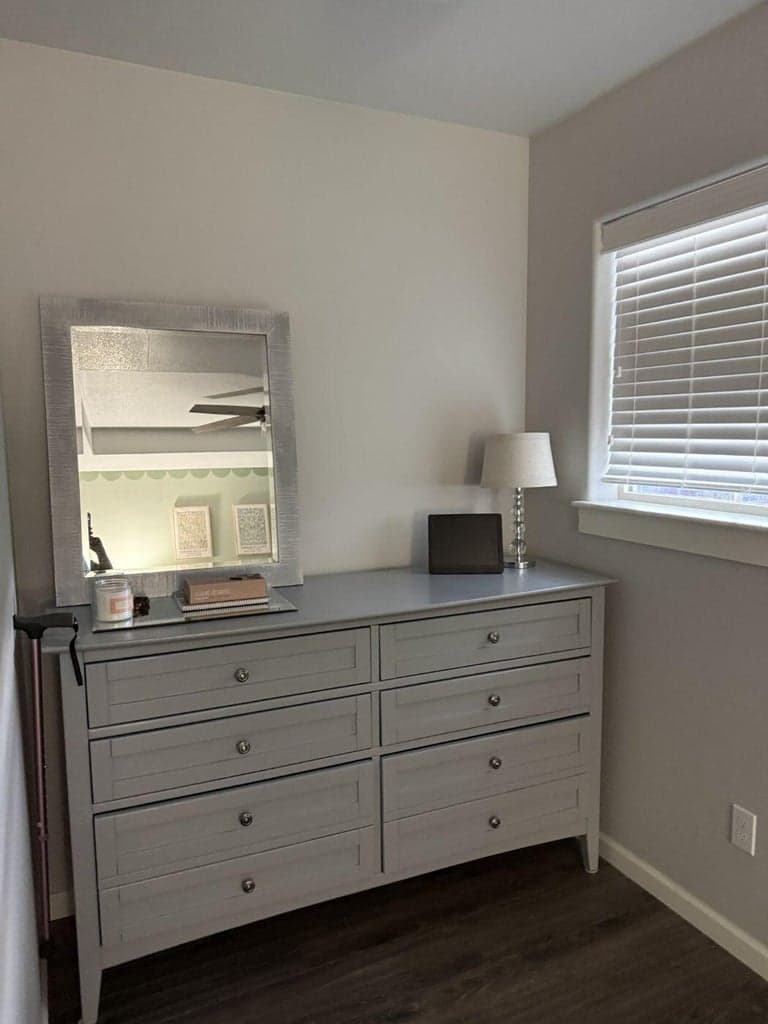 Photo of 3380 SW 28th Street 13 of 17