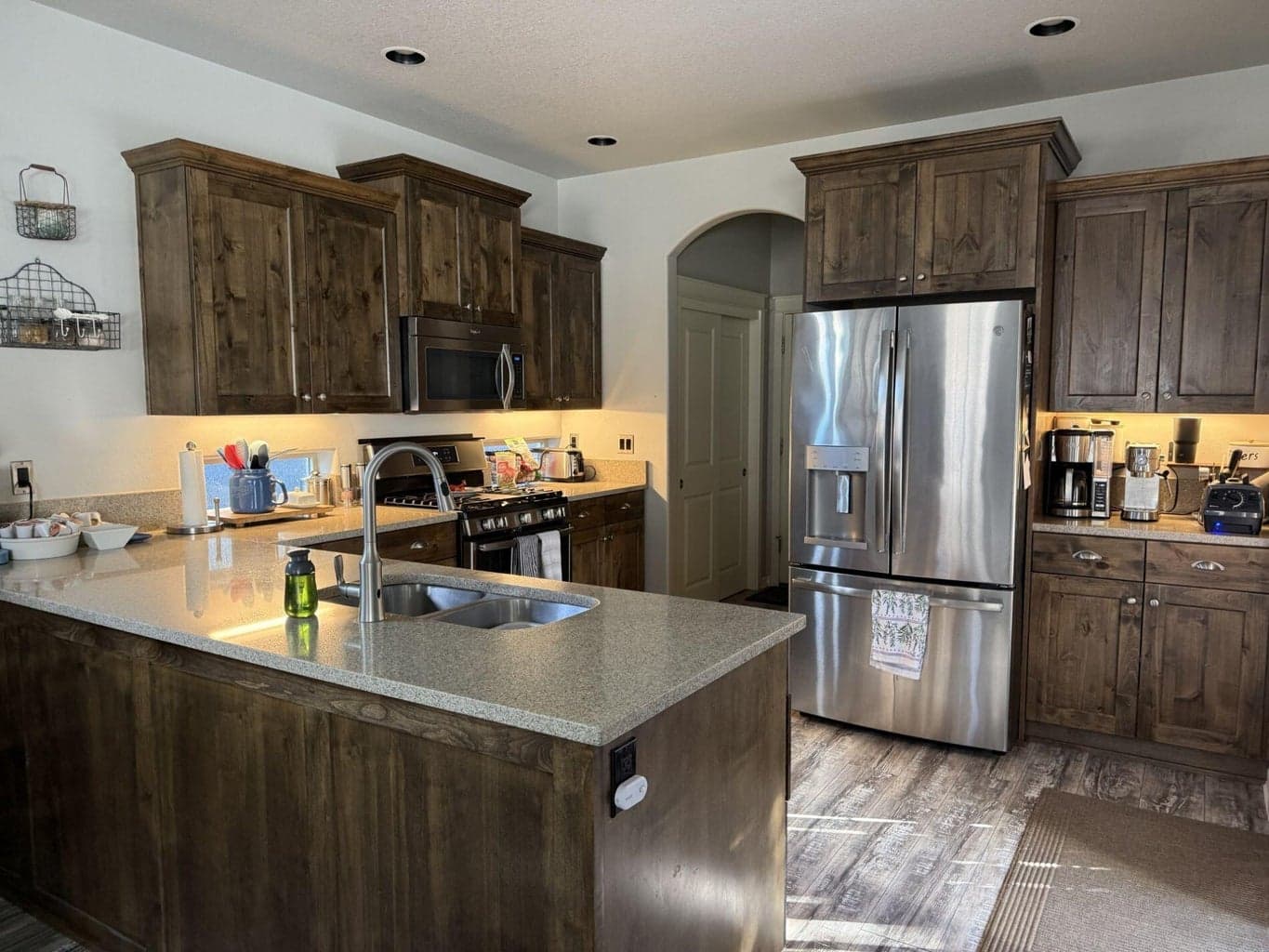 Photo of 3380 SW 28th Street 7 of 17
