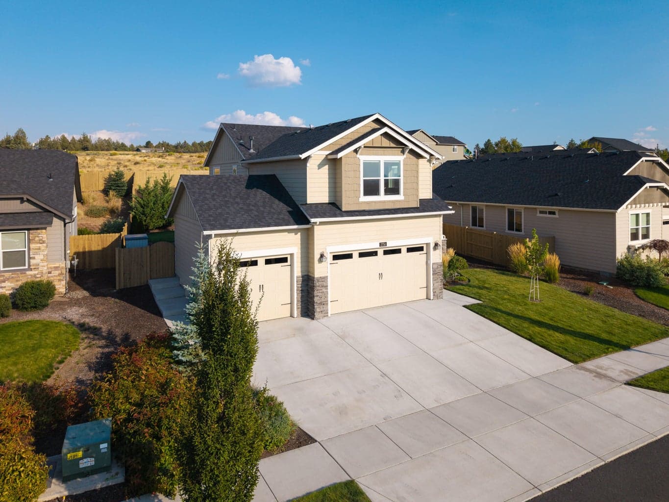 Photo of 2750 46th 3 of 45
