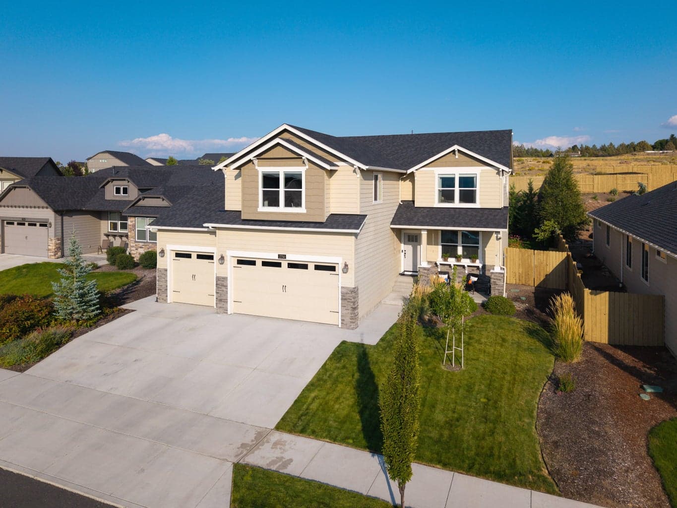 Photo of 2750 46th 2 of 45
