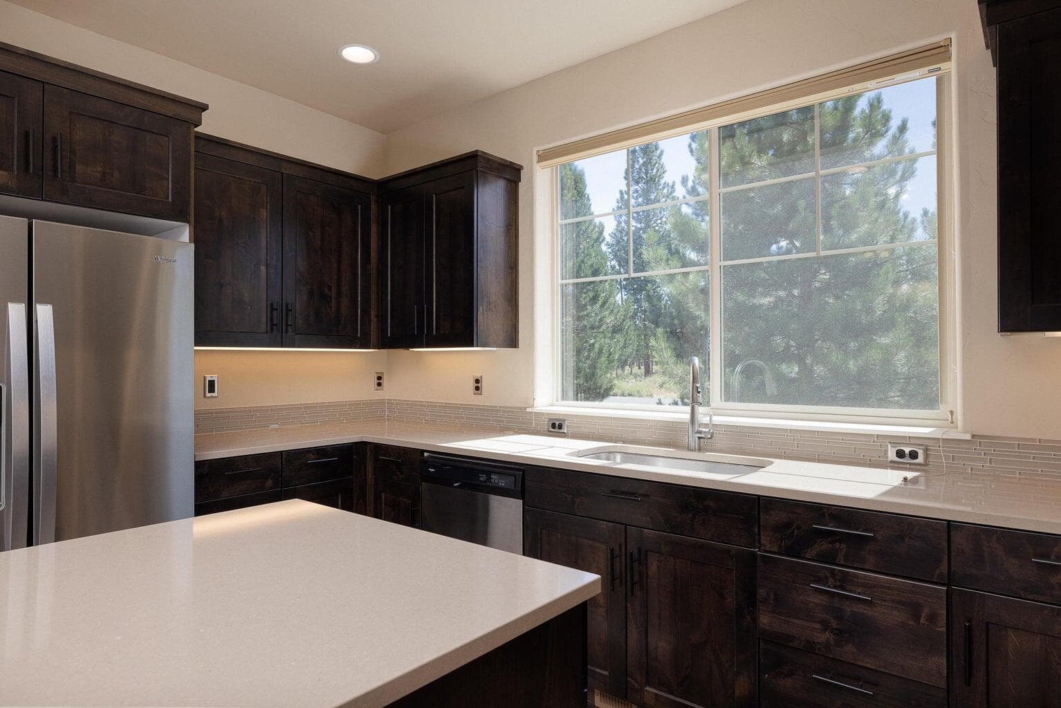 Photo of 51844 Hollinshead Place 10 of 37