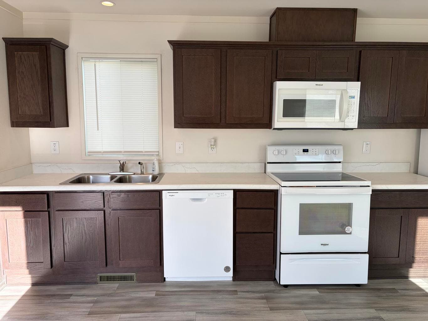 Photo of 460 Arnos 5 of 16
