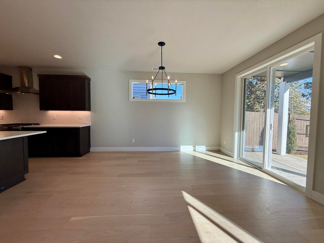 Photo of 61425 SE Daybreak Court 14 of 30