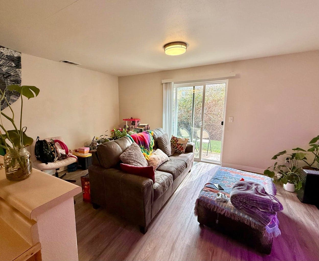 Photo of 2030 Brookhurst 4 of 14