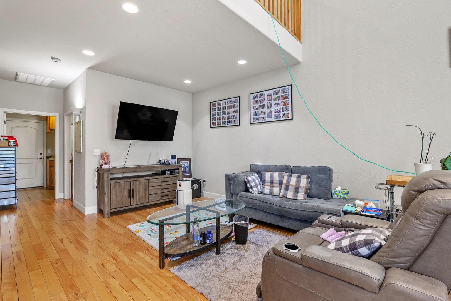 Photo of 3166 Juniper Ridge 4 of 22