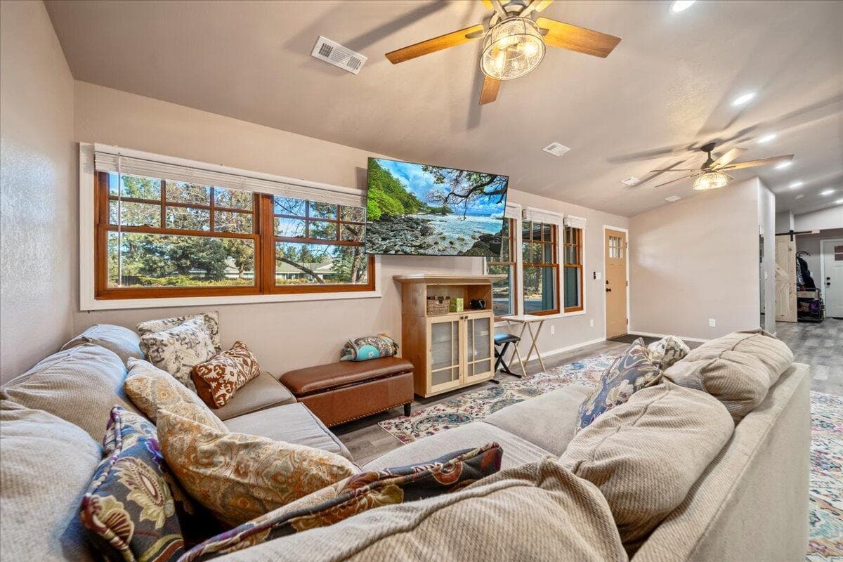 Photo of 20809 SE Westview Drive 7 of 49