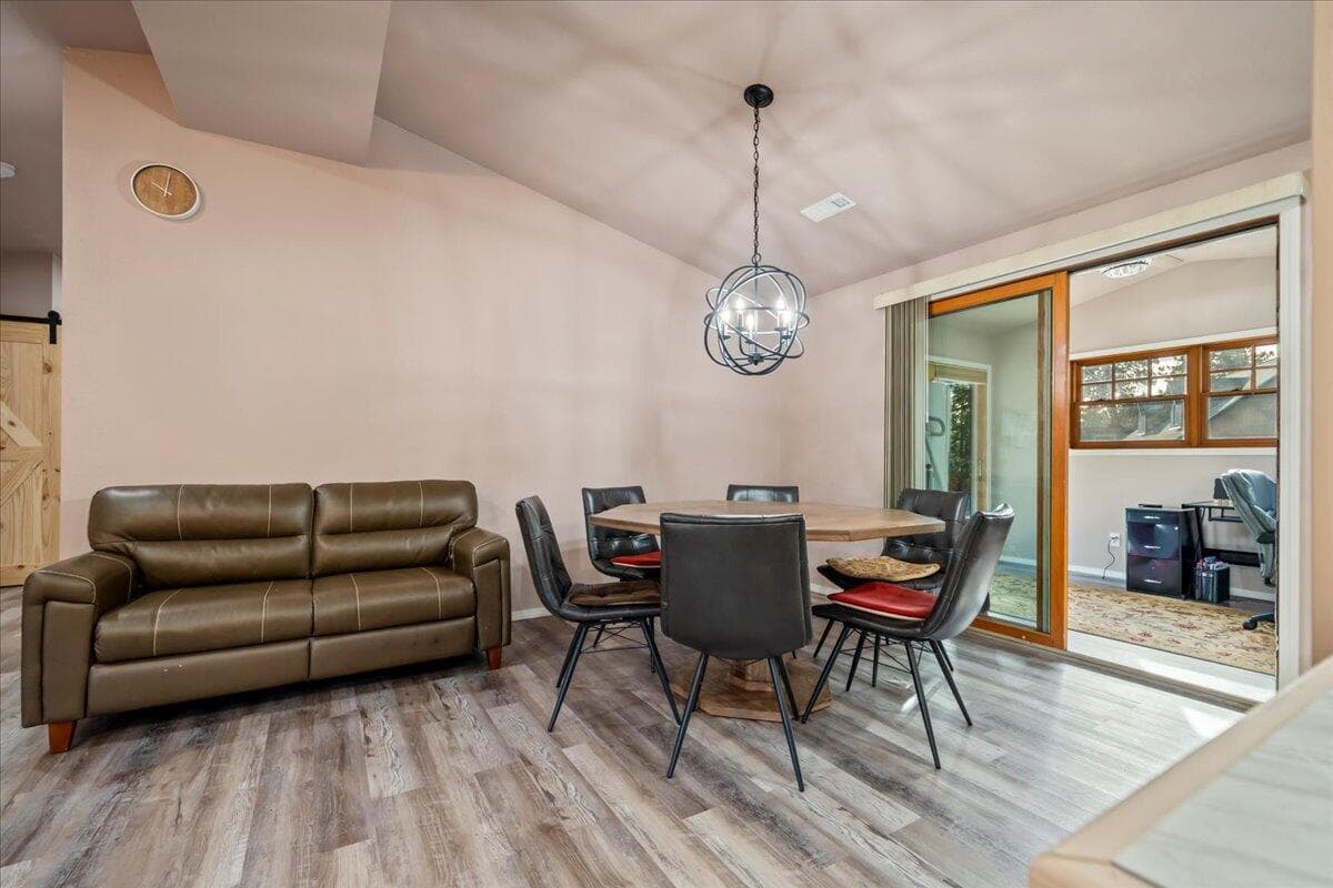 Photo of 20809 SE Westview Drive 14 of 49