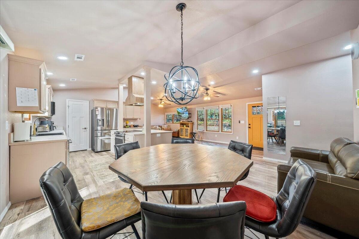 Photo of 20809 SE Westview Drive 15 of 49