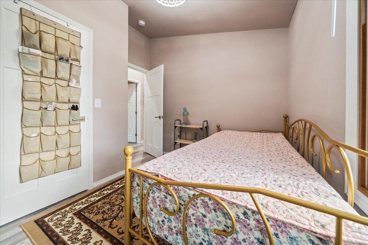 Photo of 20809 SE Westview Drive 27 of 49