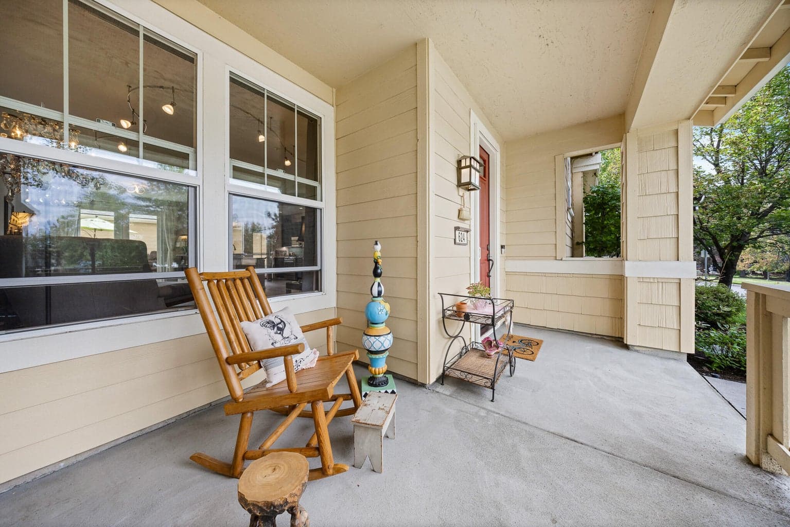Photo of 624 Hill 3 of 45