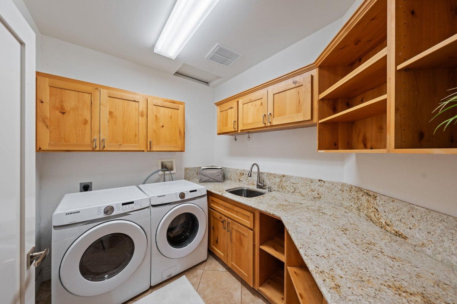 Photo of 3374 NW Windwood Way 38 of 78