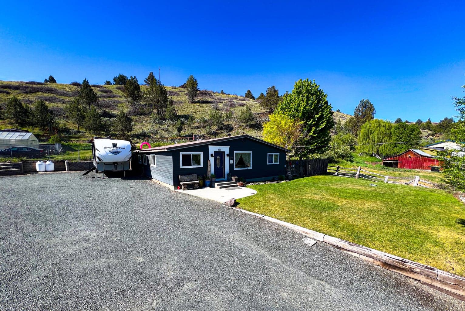 858 Main, John Day, 97845