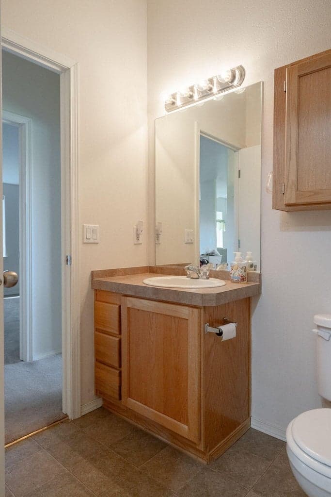 #2 full bathroom