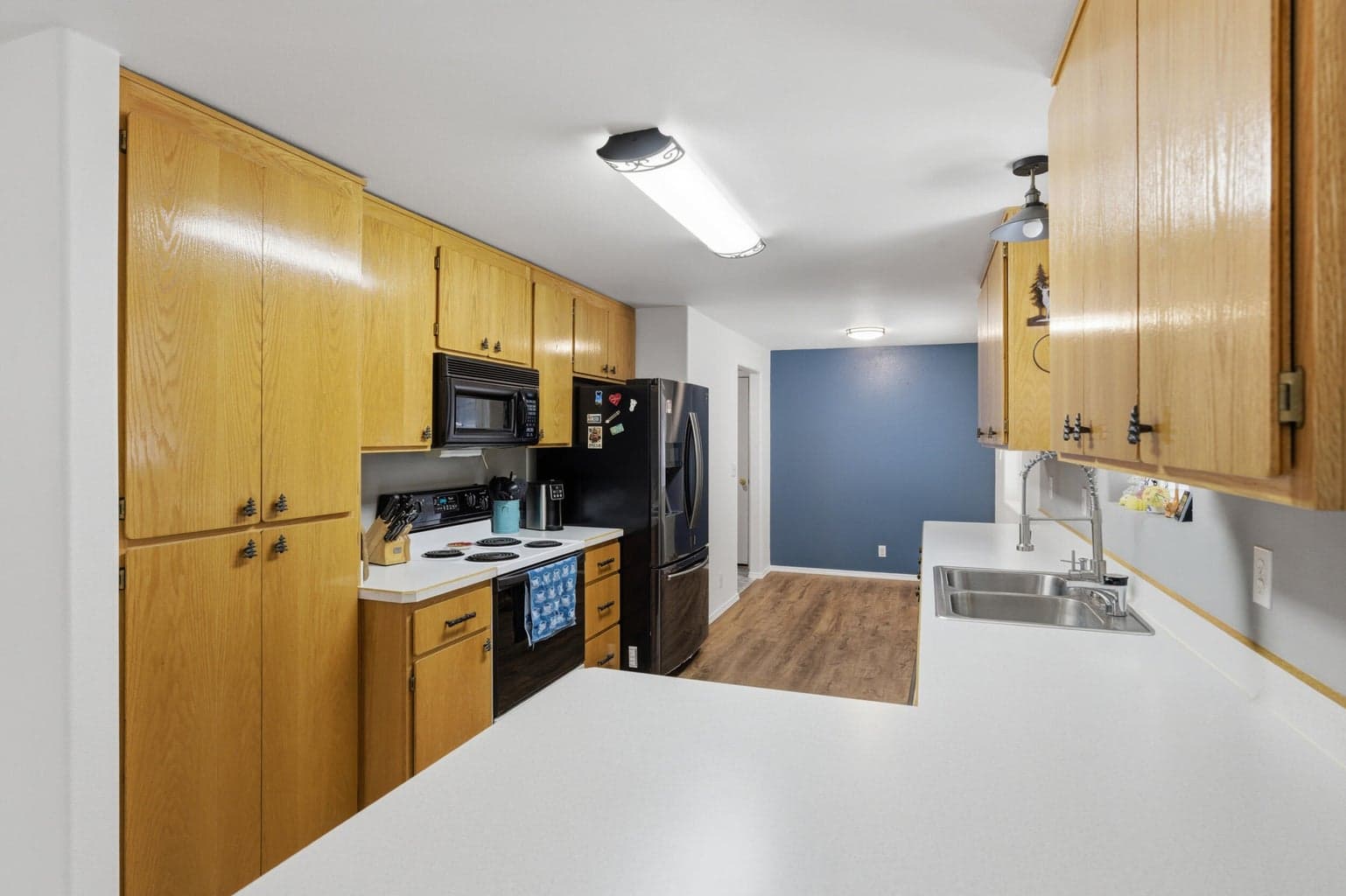 Photo of 1406 Circle Bar Drive 14 of 54