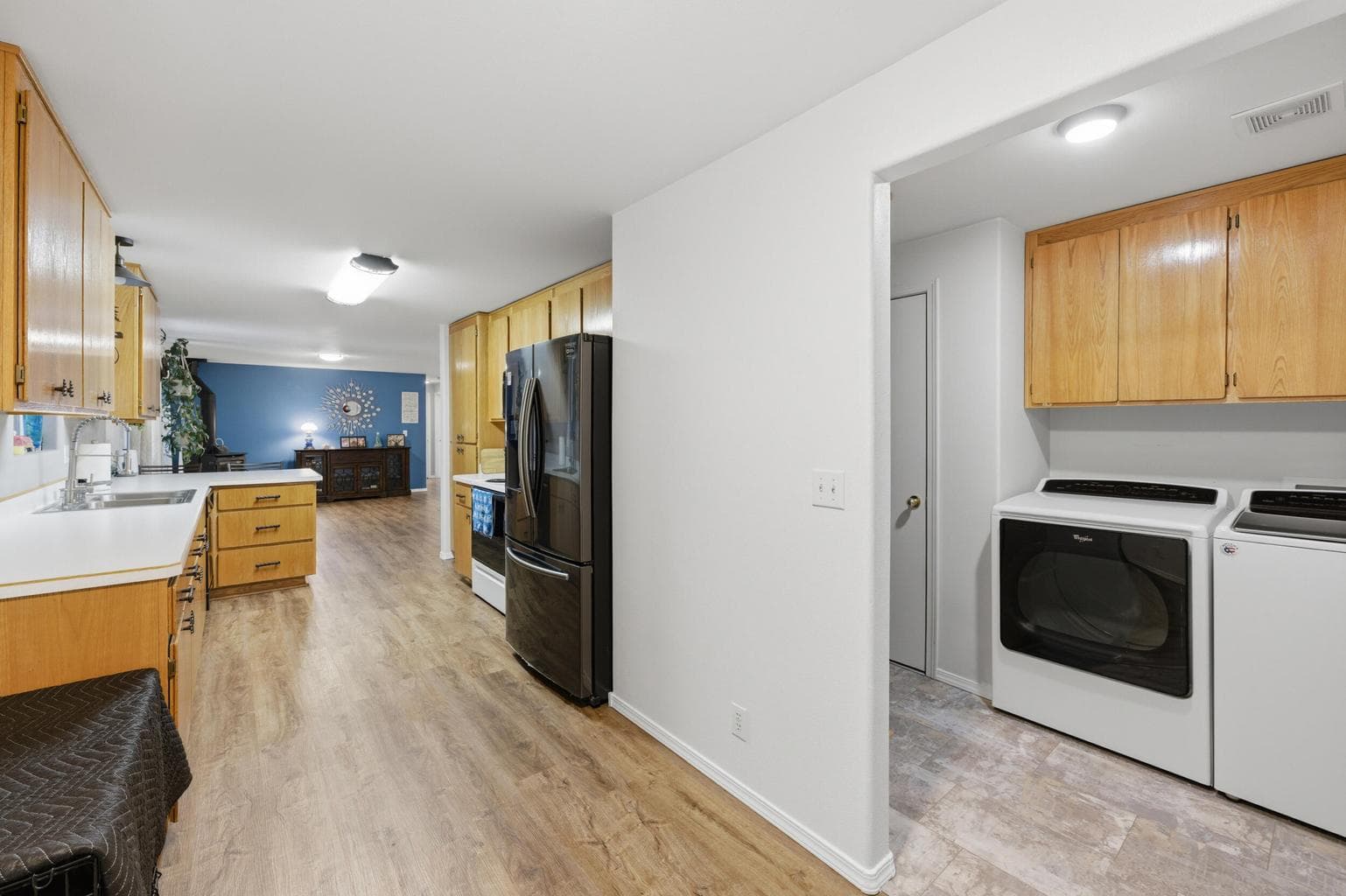 Photo of 1406 Circle Bar Drive 18 of 54