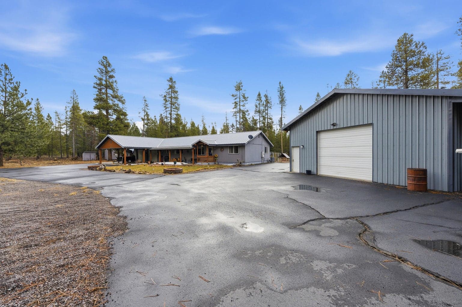 Photo of 1406 Circle Bar Drive 36 of 54
