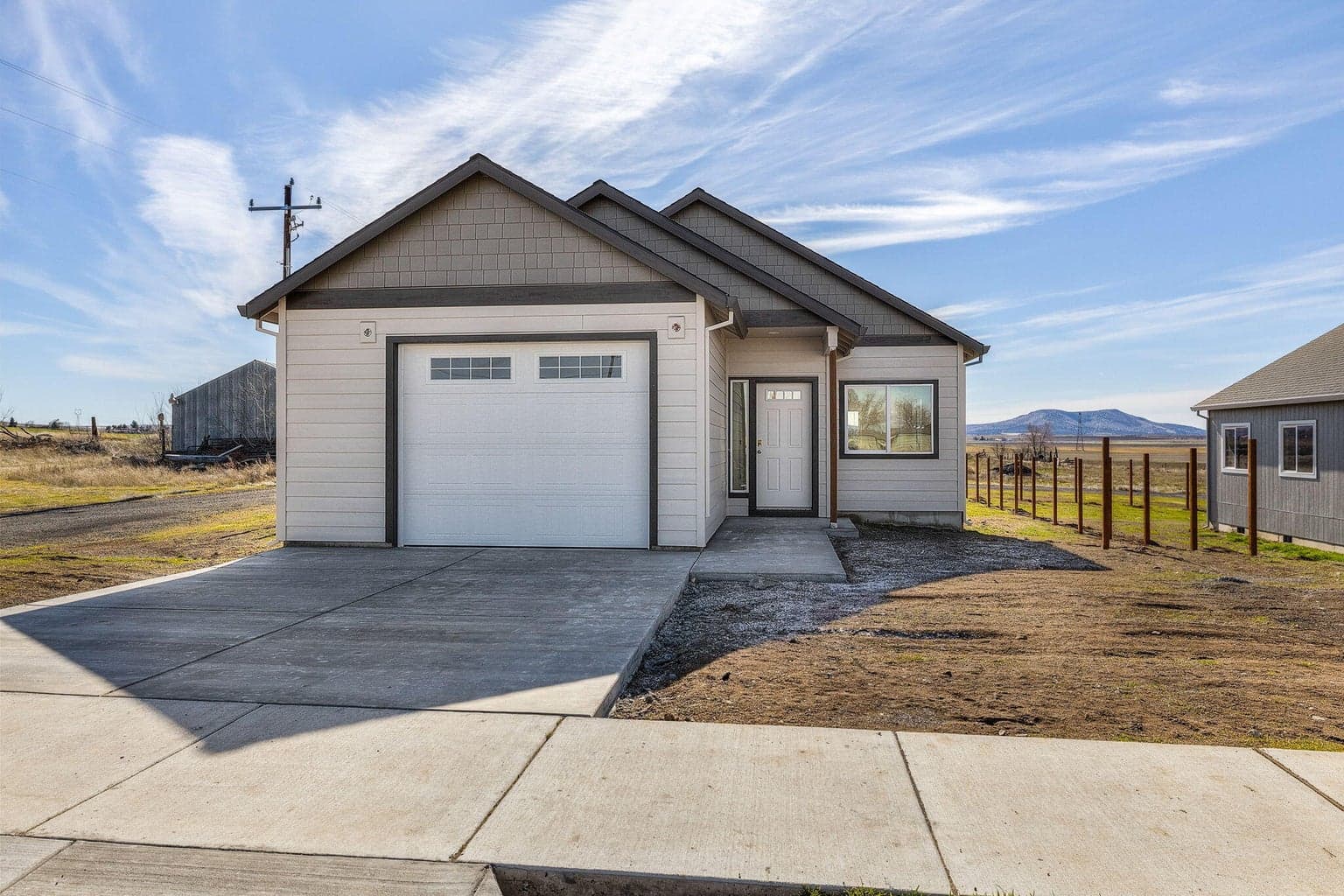 Photo of 518 6th 3 of 19