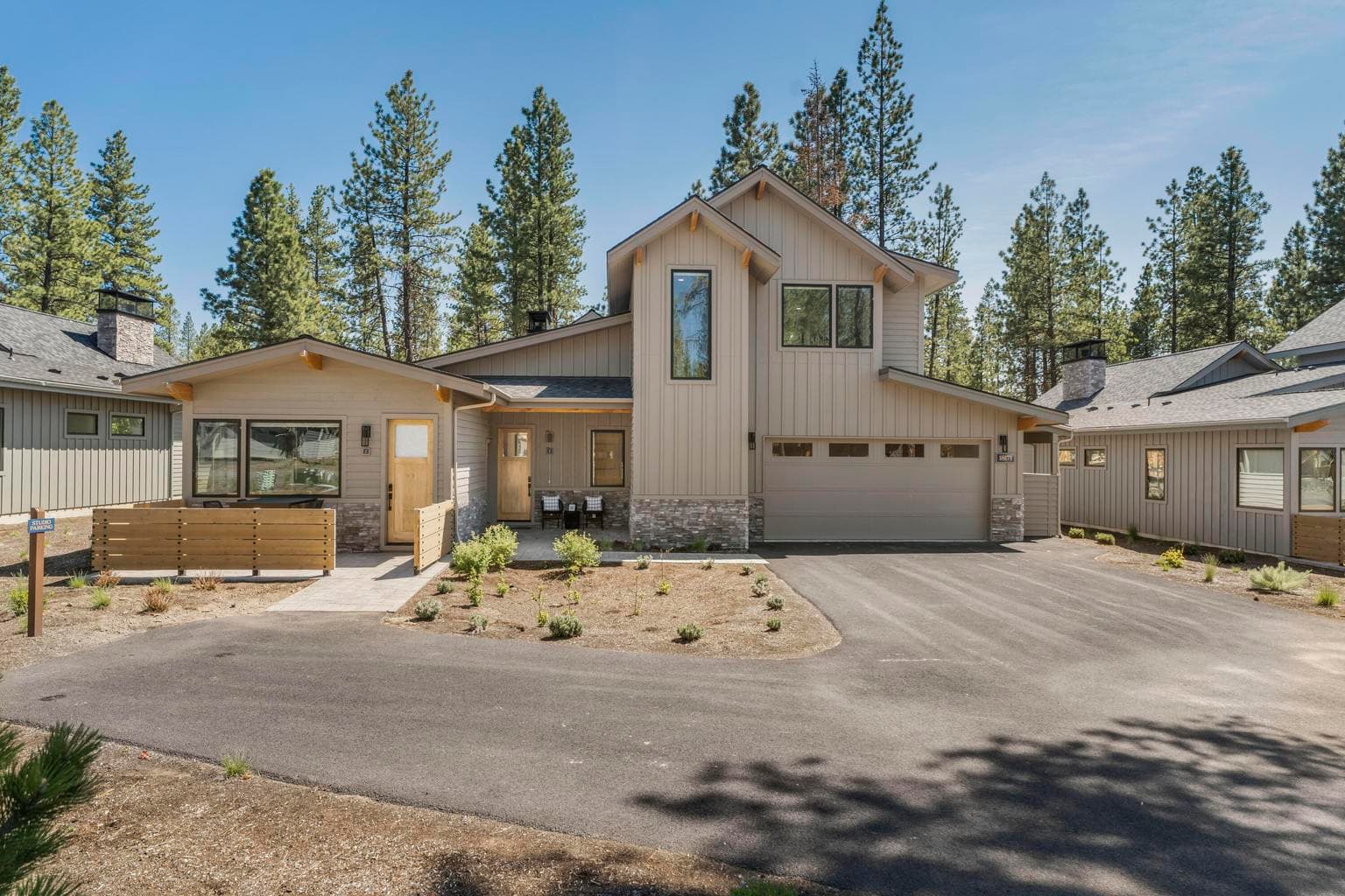 18171 Forestbrook