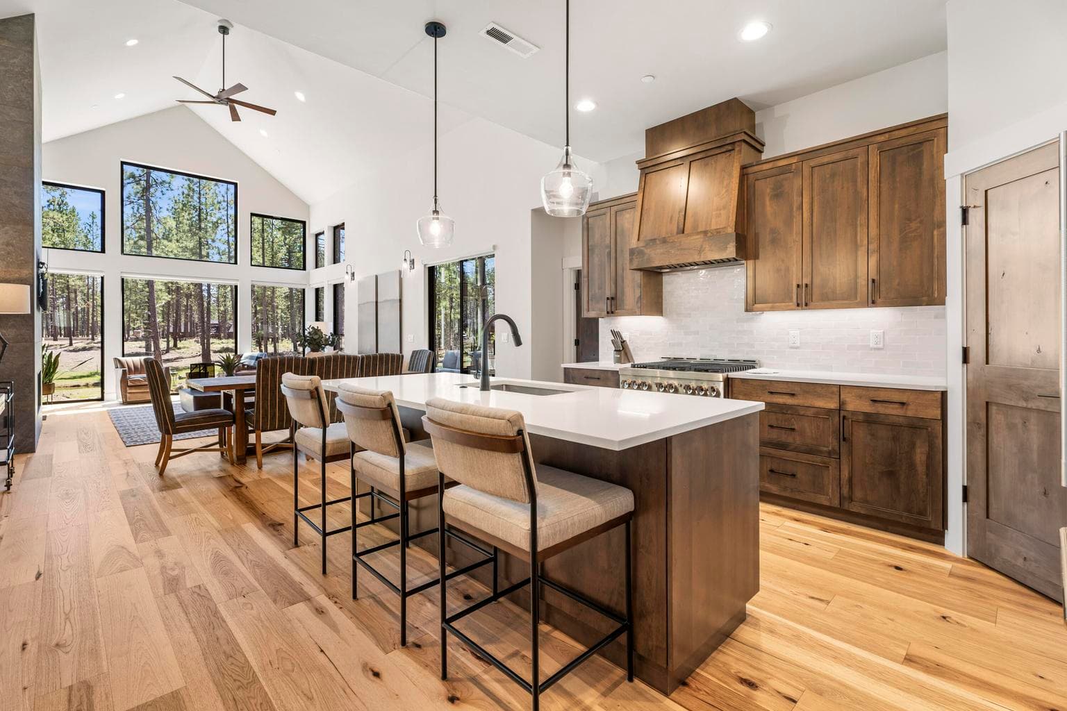 Photo of 18171 Forestbrook 5 of 41