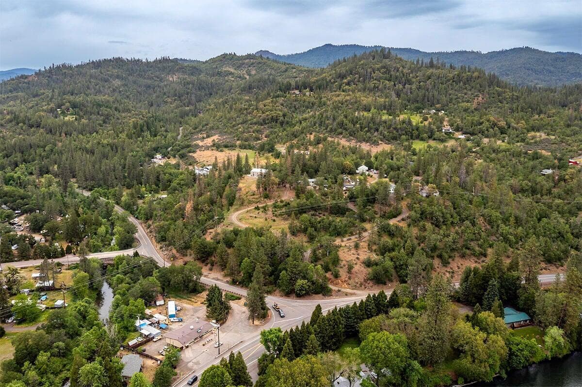 24269 Highway 62, Trail, OR, 97541