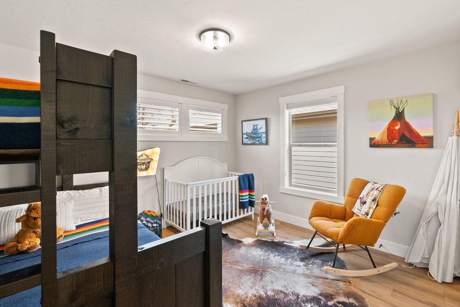 Photo of 347 E Jefferson Avenue 34 of 74