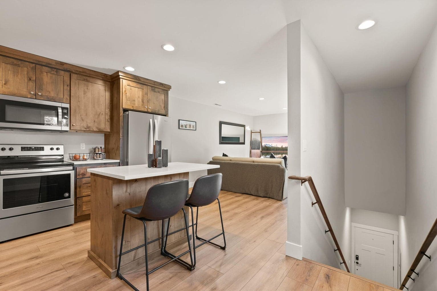 Photo of 347 E Jefferson Avenue 44 of 74