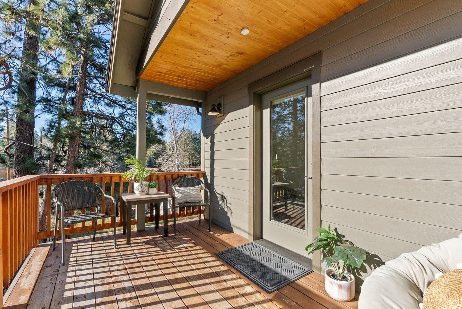 Photo of 347 E Jefferson Avenue 52 of 74