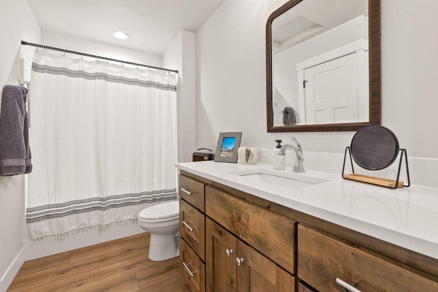 Photo of 347 E Jefferson Avenue 53 of 74