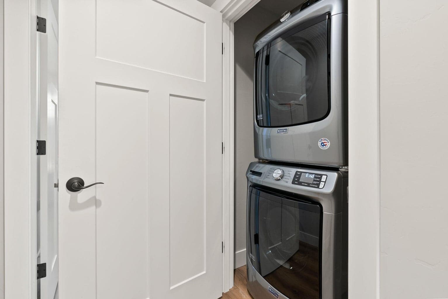 Photo of 347 E Jefferson Avenue 57 of 74