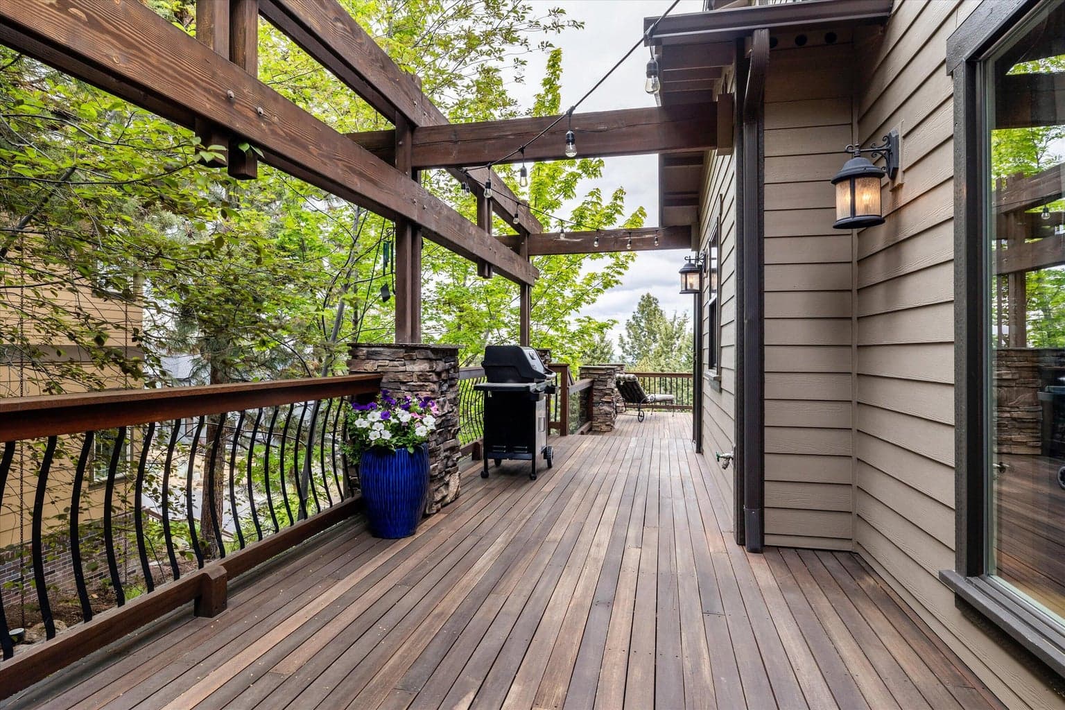 Photo of 1255 NW Constellation Drive 39 of 54