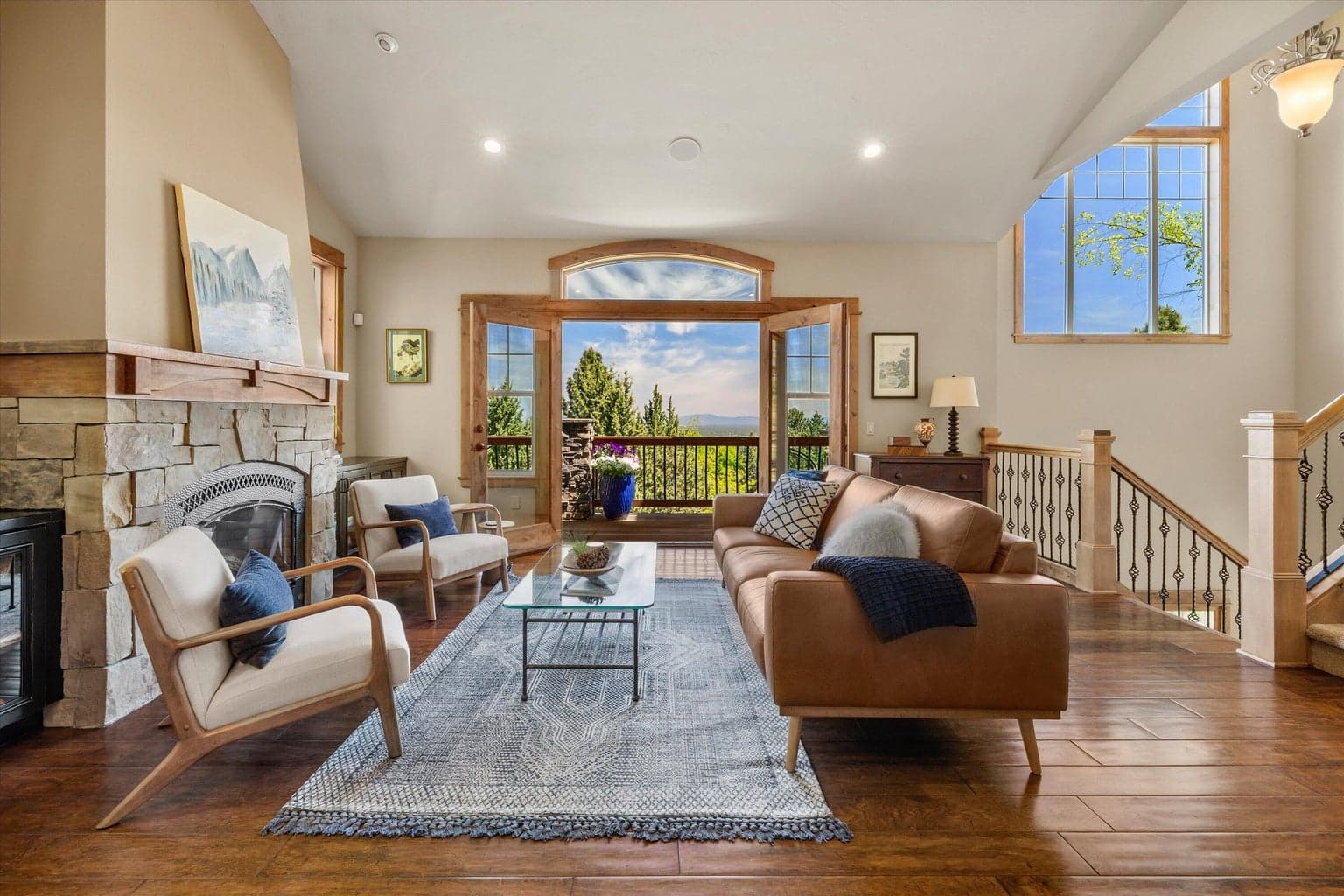 Photo of 1255 NW Constellation Drive 11 of 54