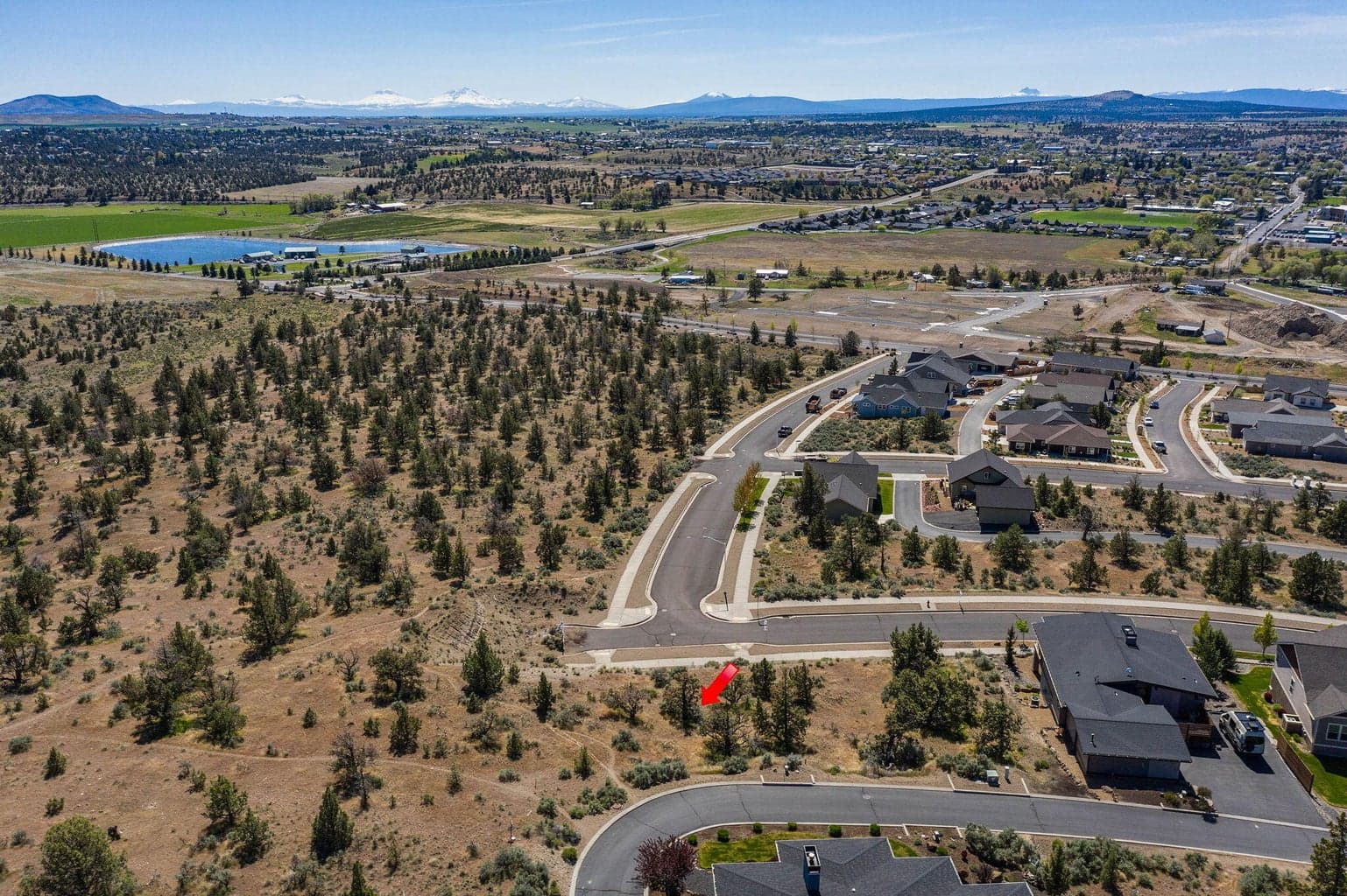 Photo of SE Manzanita Drive 11 of 17