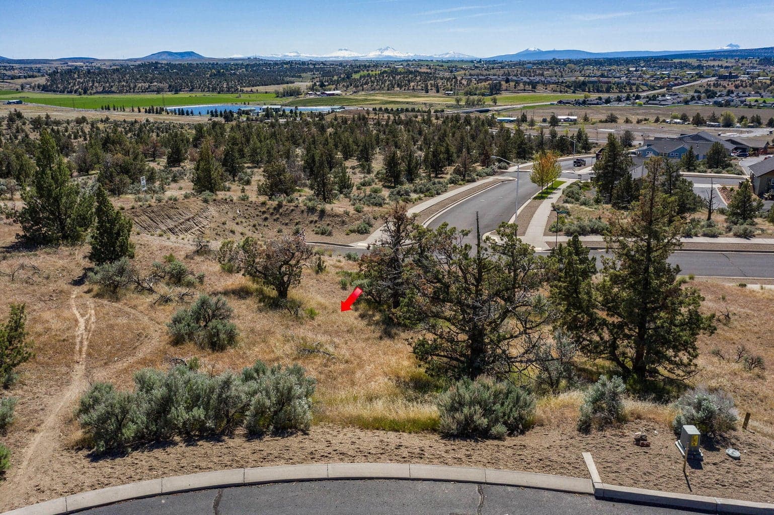 Photo of SE Manzanita Drive 15 of 17