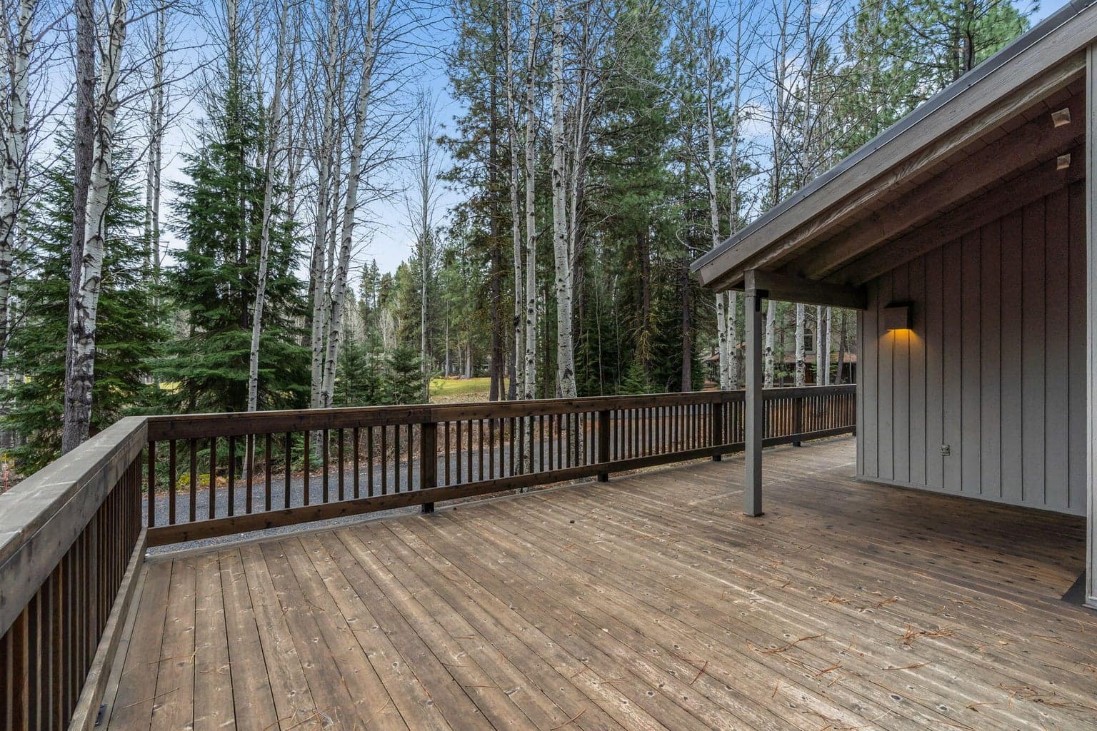 Photo of 70888 Lichen Loop 2 of 43