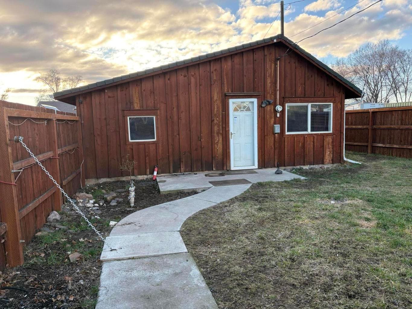 1235 Harwood