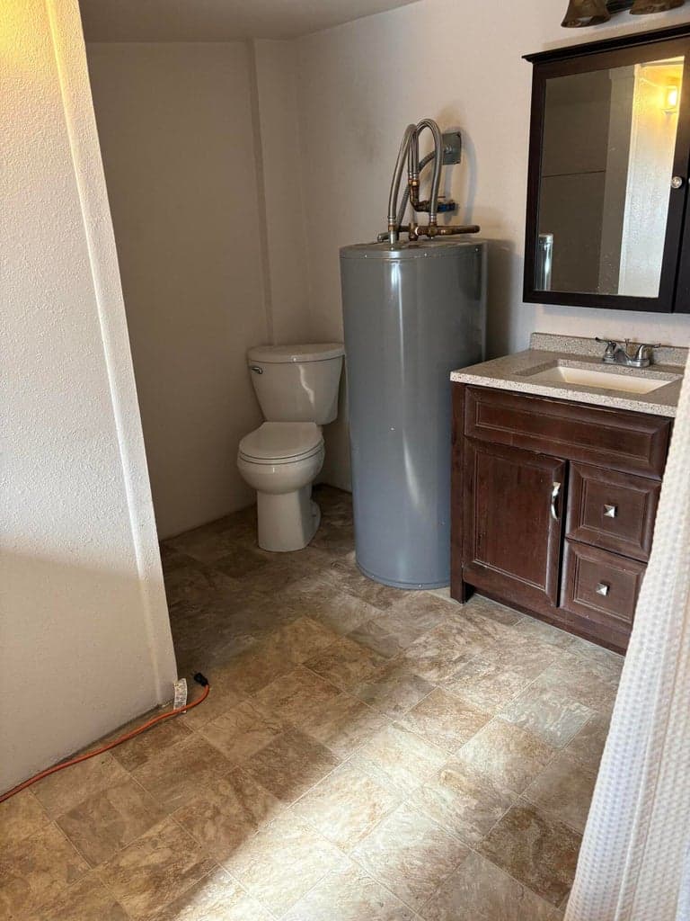 Photo of 1235 NW Harwood Avenue 15 of 17