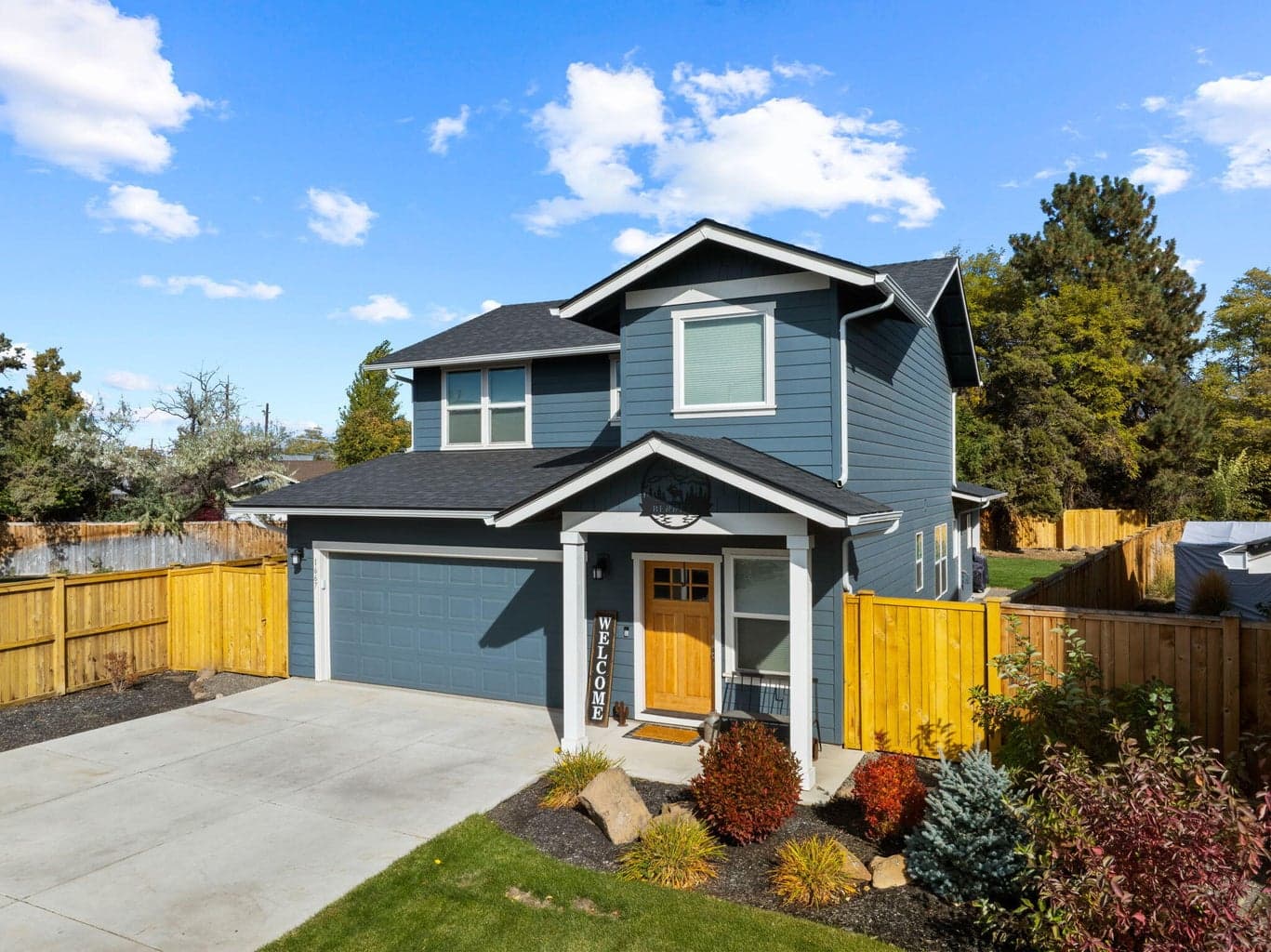 Photo of 1667 Black Butte 3 of 66