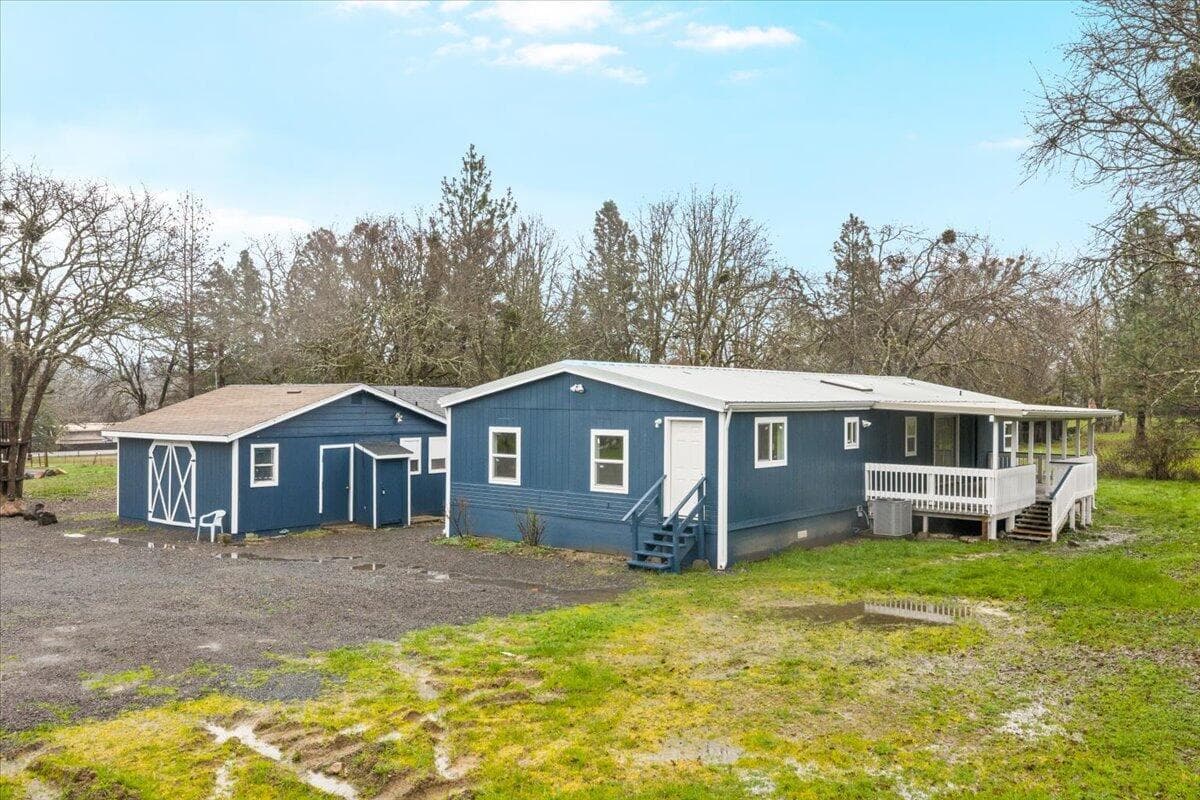 3223 Camp Joy, Grants Pass, 97526